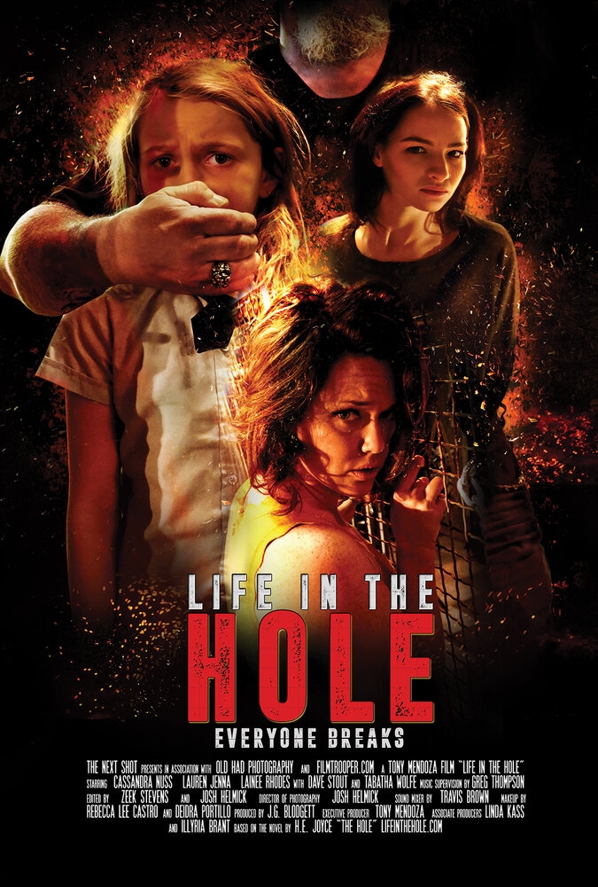 Смотреть Life in the Hole онлайн в HD качестве 